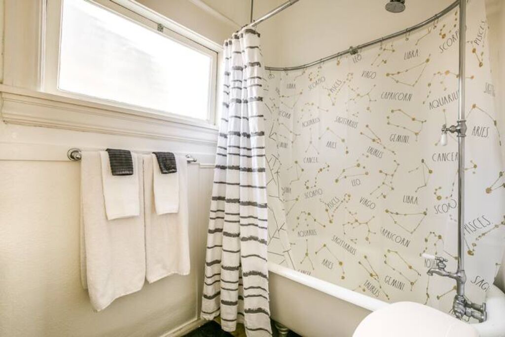 Photo of Bathroom in Central Boulder