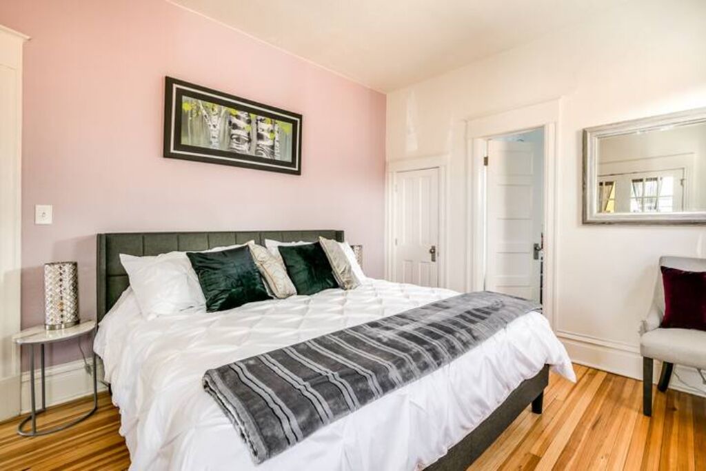 Photo of Bedroom in Central Boulder