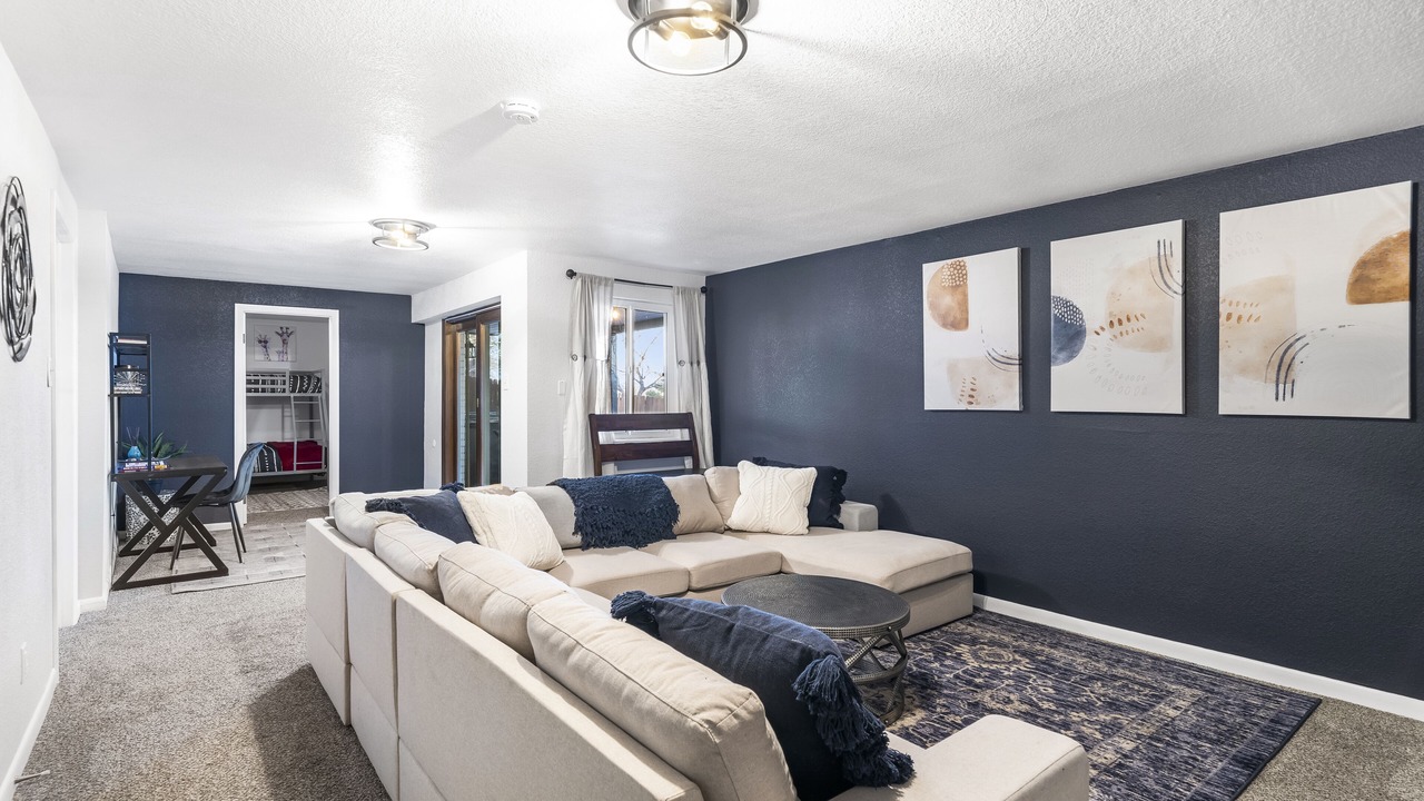 Photo of Livingroom in Scenic Heights