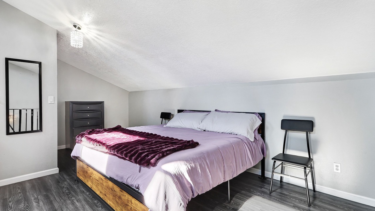 Photo of Bedroom in Dixon