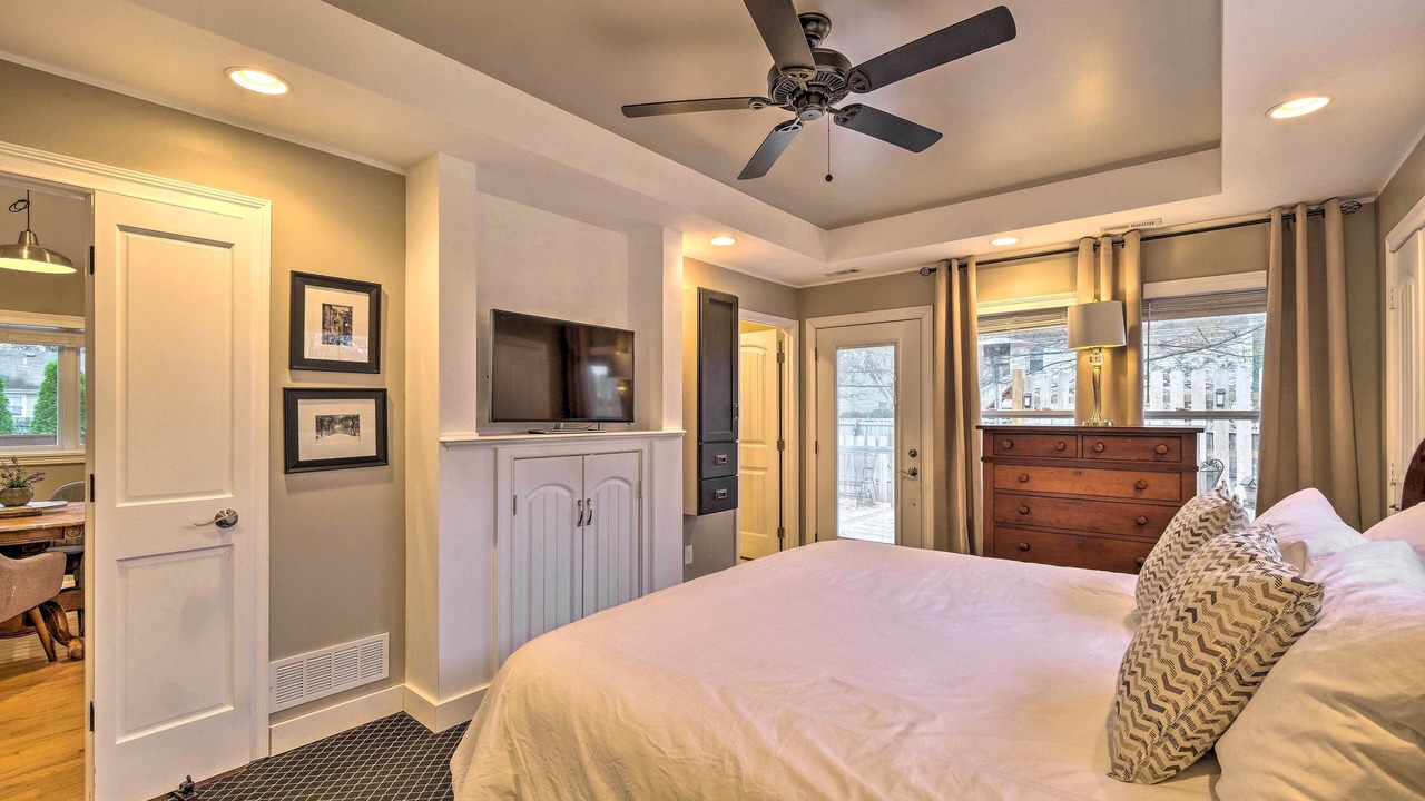 Photo of Bedroom in Lyndon