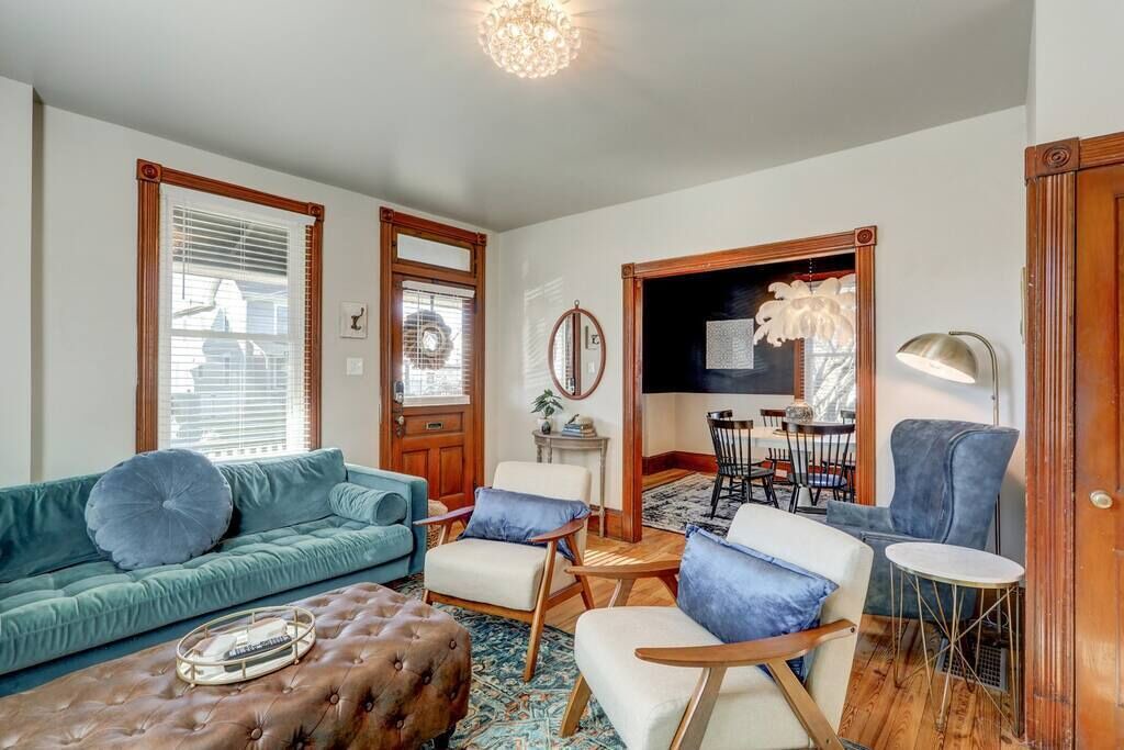 Photo of Livingroom in Mount Joy