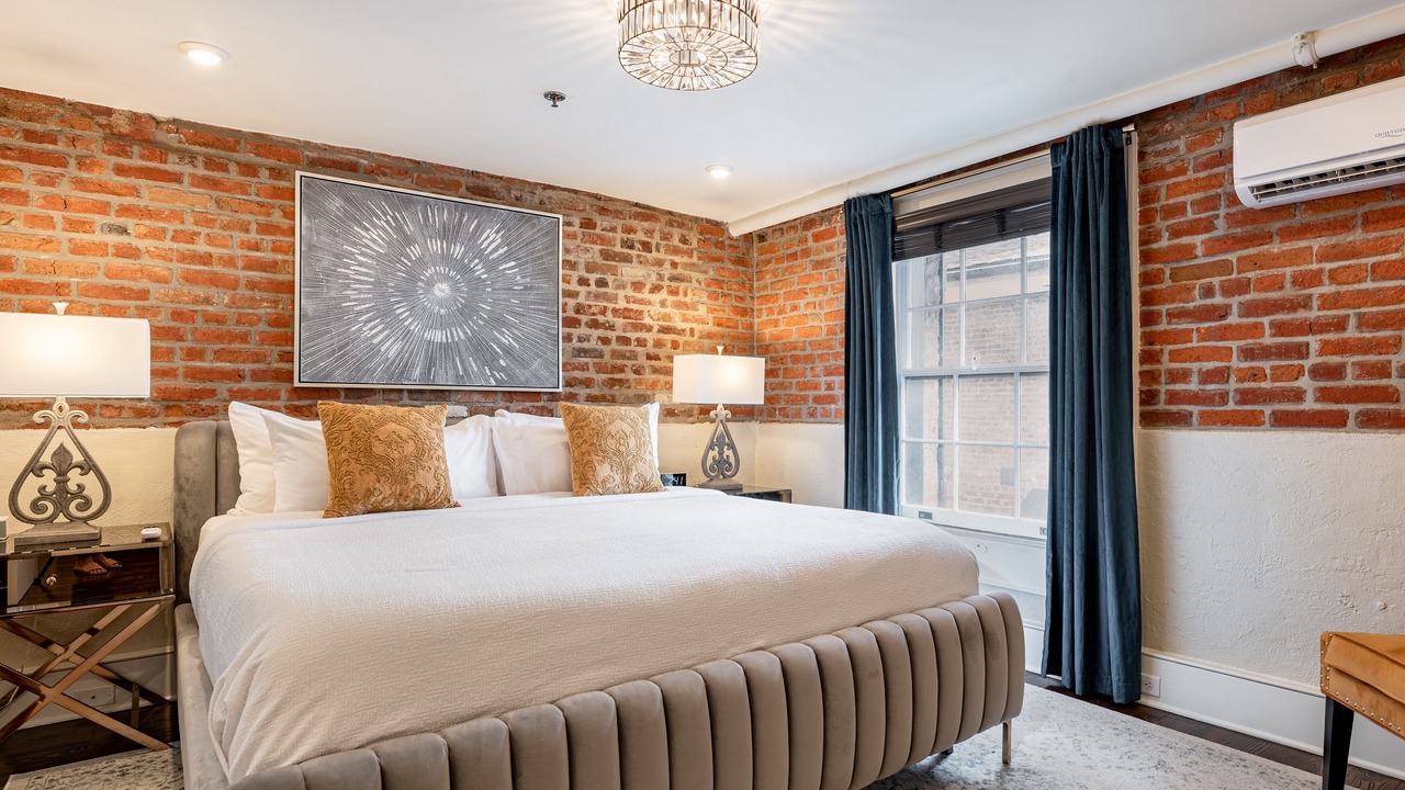 Photo of Bedroom in French Quarter
