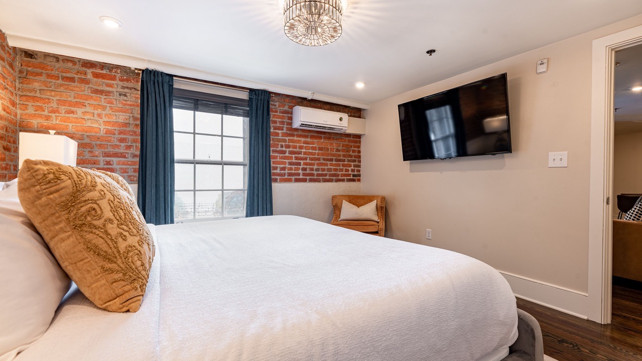 Photo of Bedroom in French Quarter