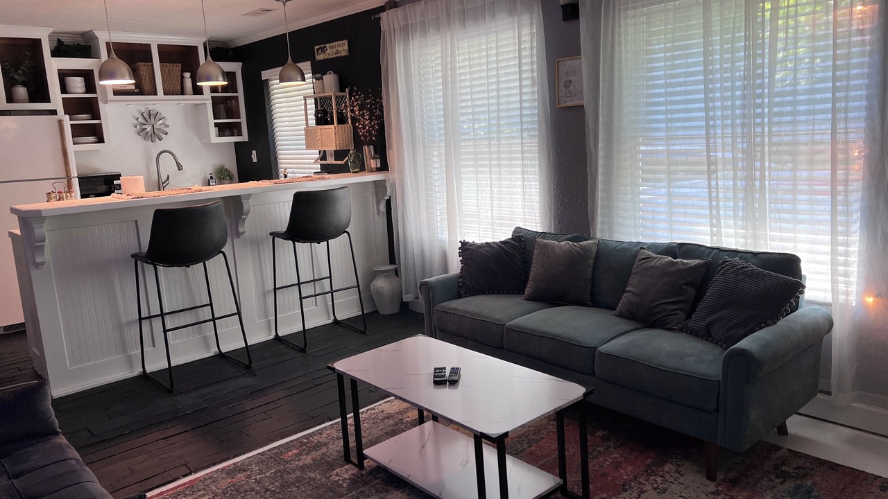 Photo of Bedroom in Pleasant Shade