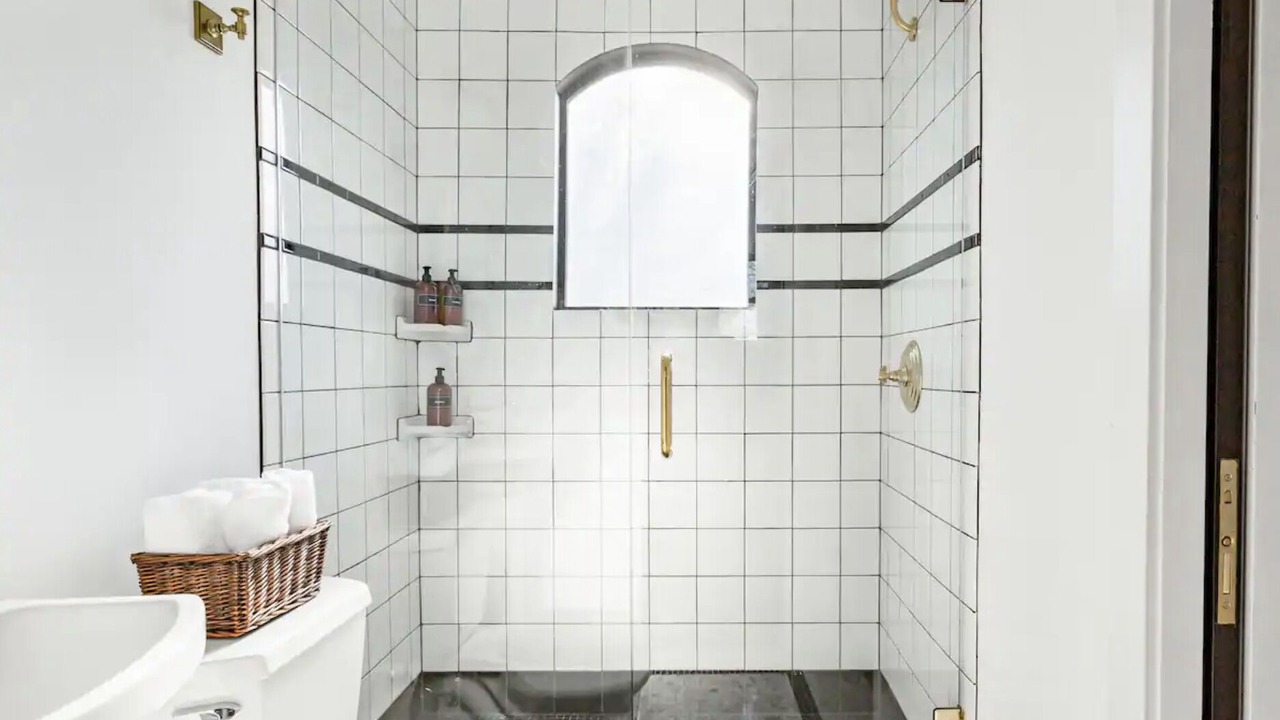 Photo of Bathroom in Lockeland Springs