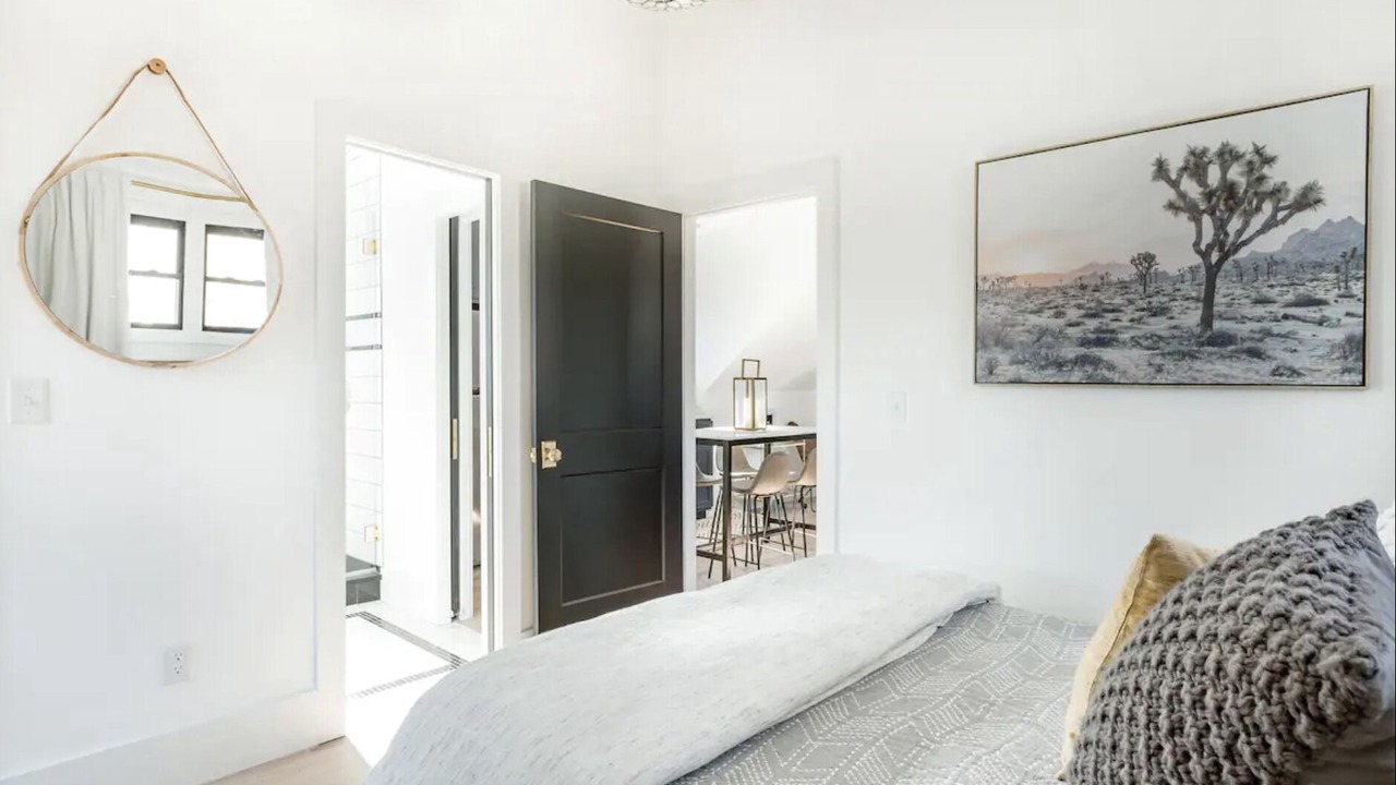 Photo of Bedroom in Lockeland Springs