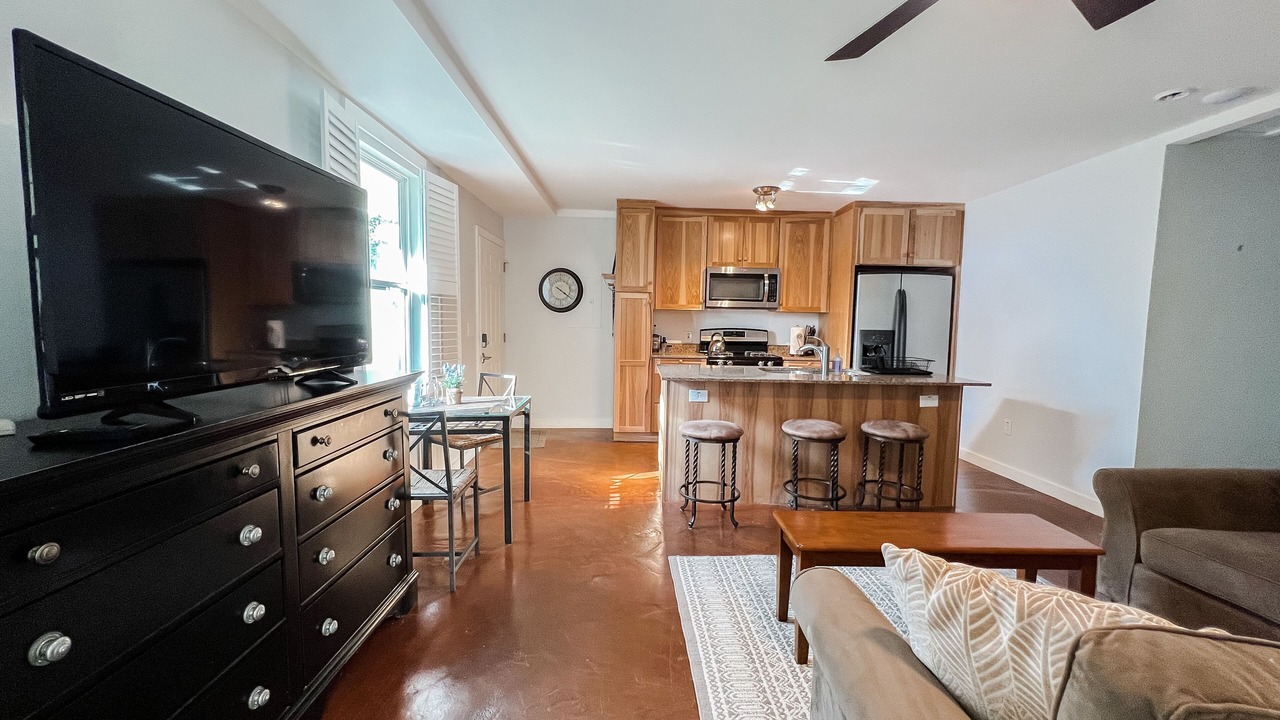 Photo of Livingroom in St. Edwards