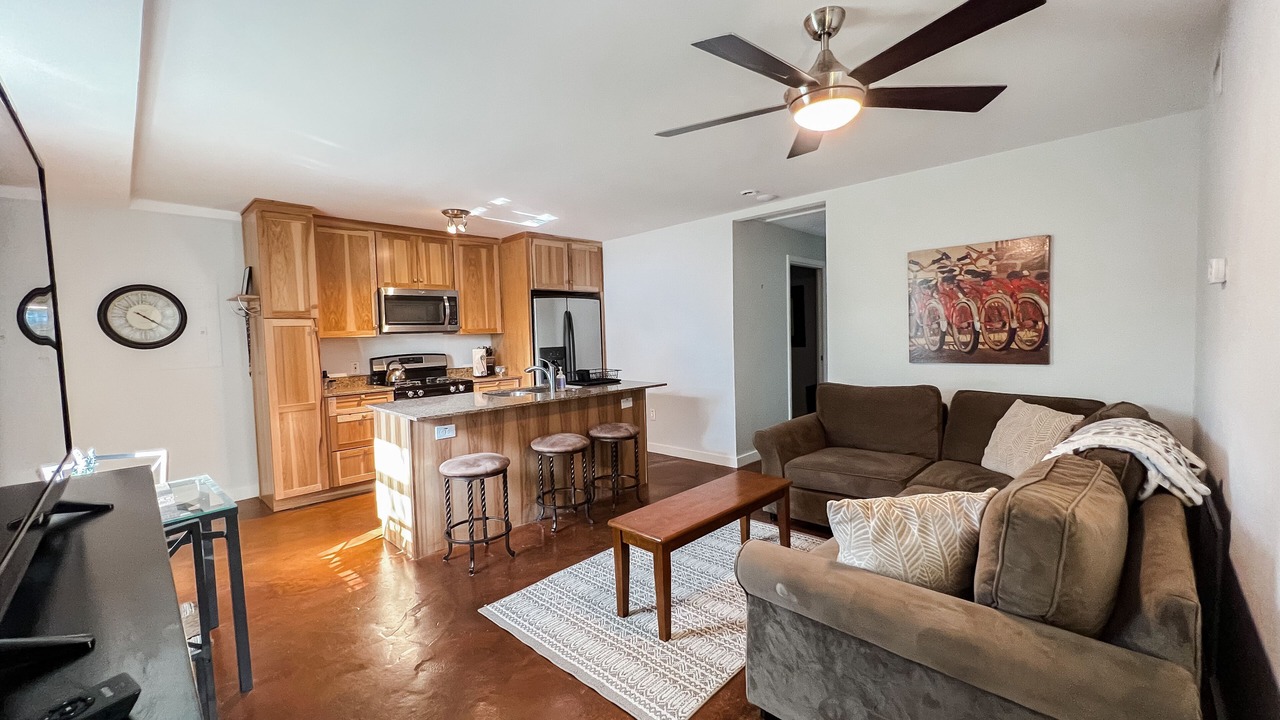 Photo of Livingroom in St. Edwards