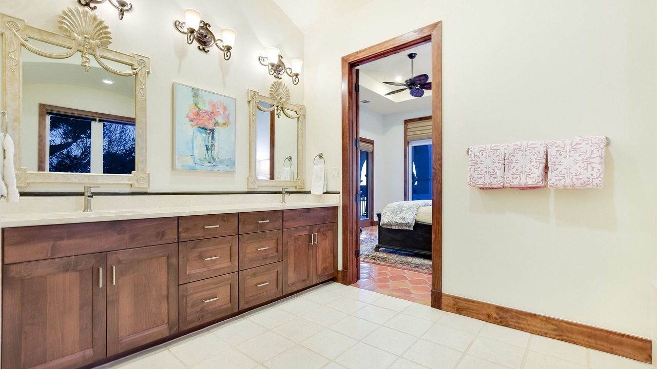 Photo of Bathroom in Leander