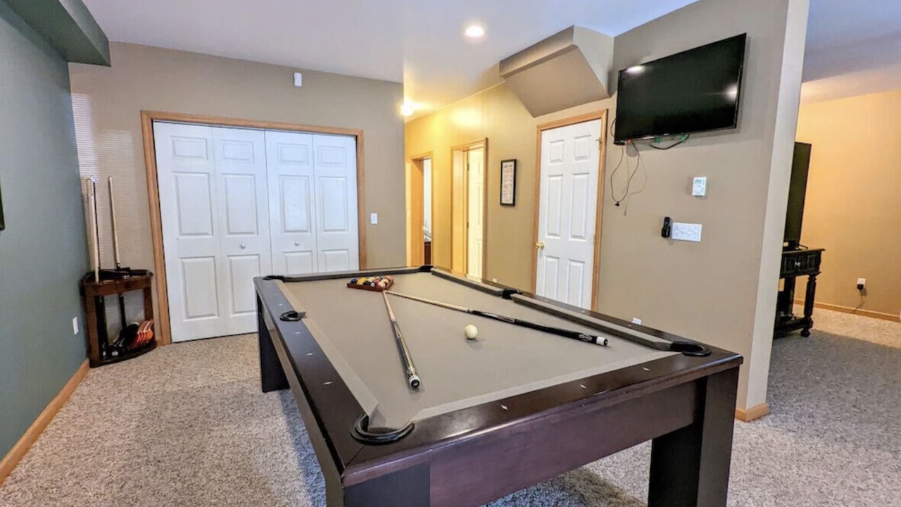 Photo of Bedroom in Evergreen West Central