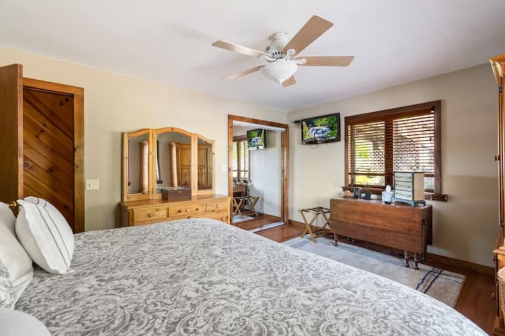 Photo of Bedroom in Wolcott