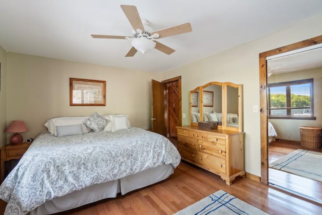 Photo of Bedroom in Wolcott
