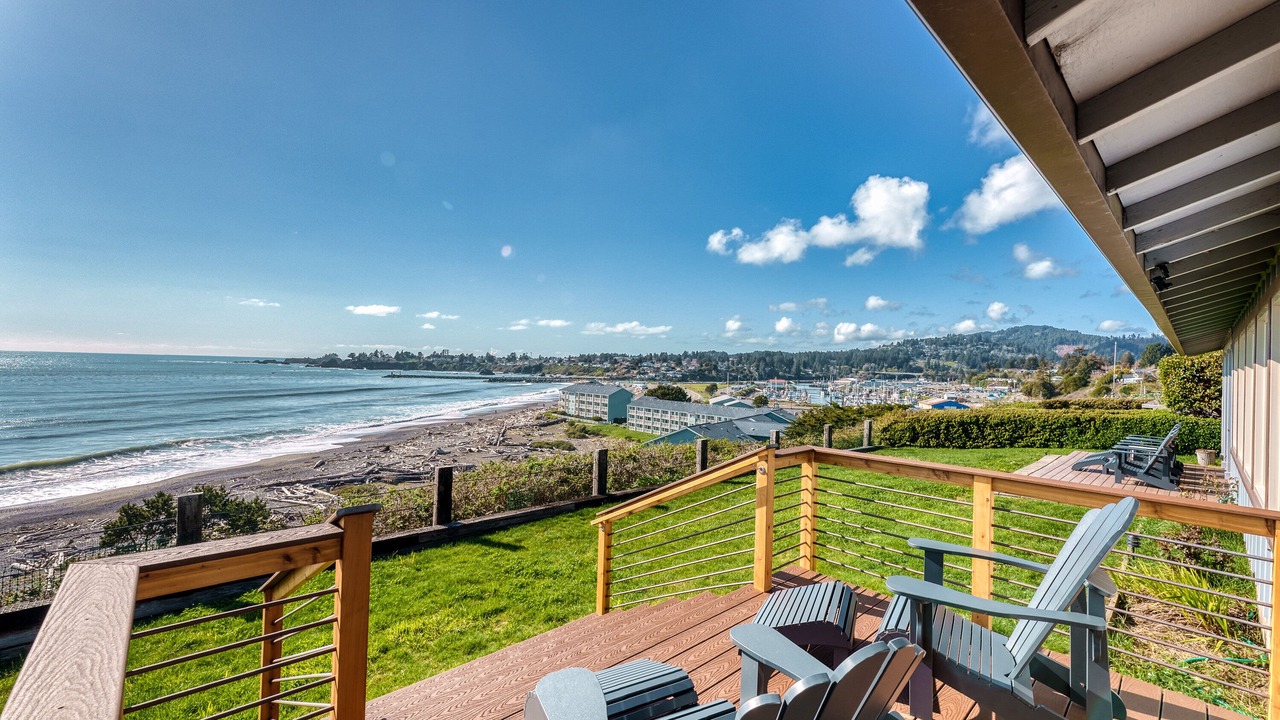 Photo of Patio Balcony in Harbor