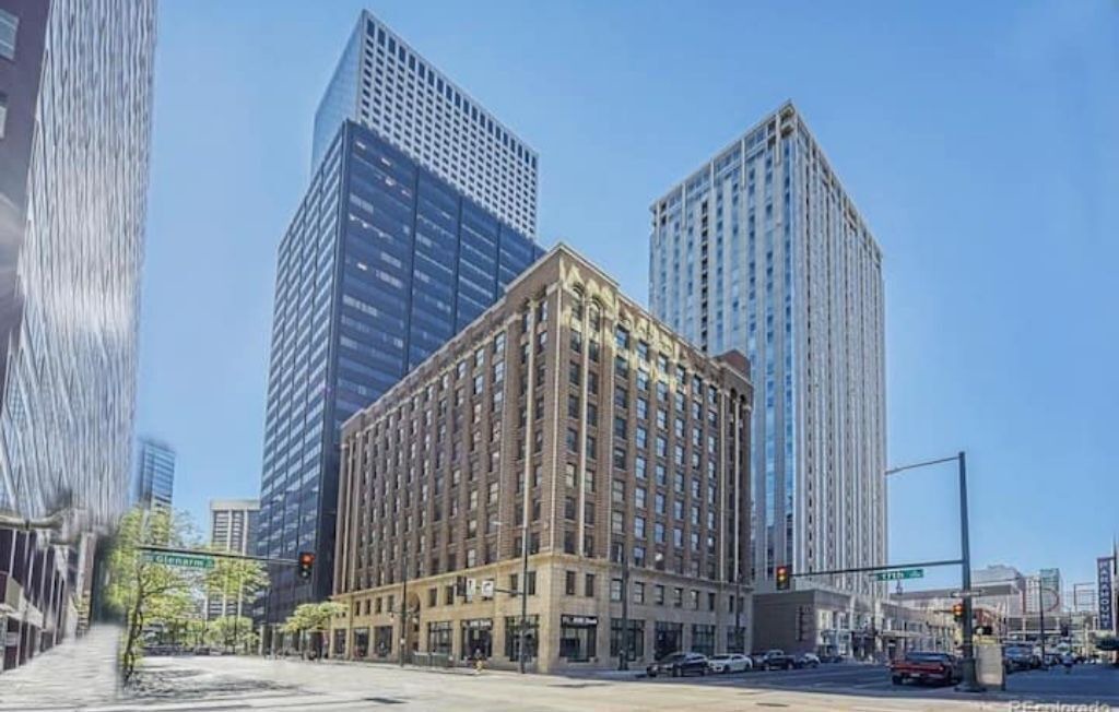 Photo of Others in Uptown
