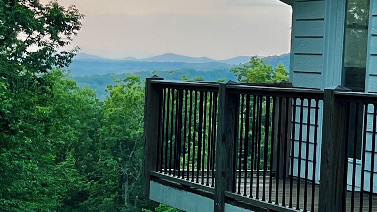 Photo of Outdoor in Raccoon Ridge