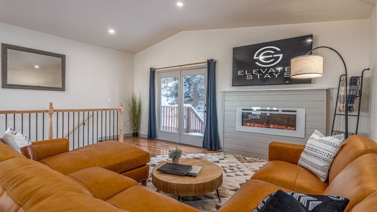 Photo of Livingroom in Doubleheader