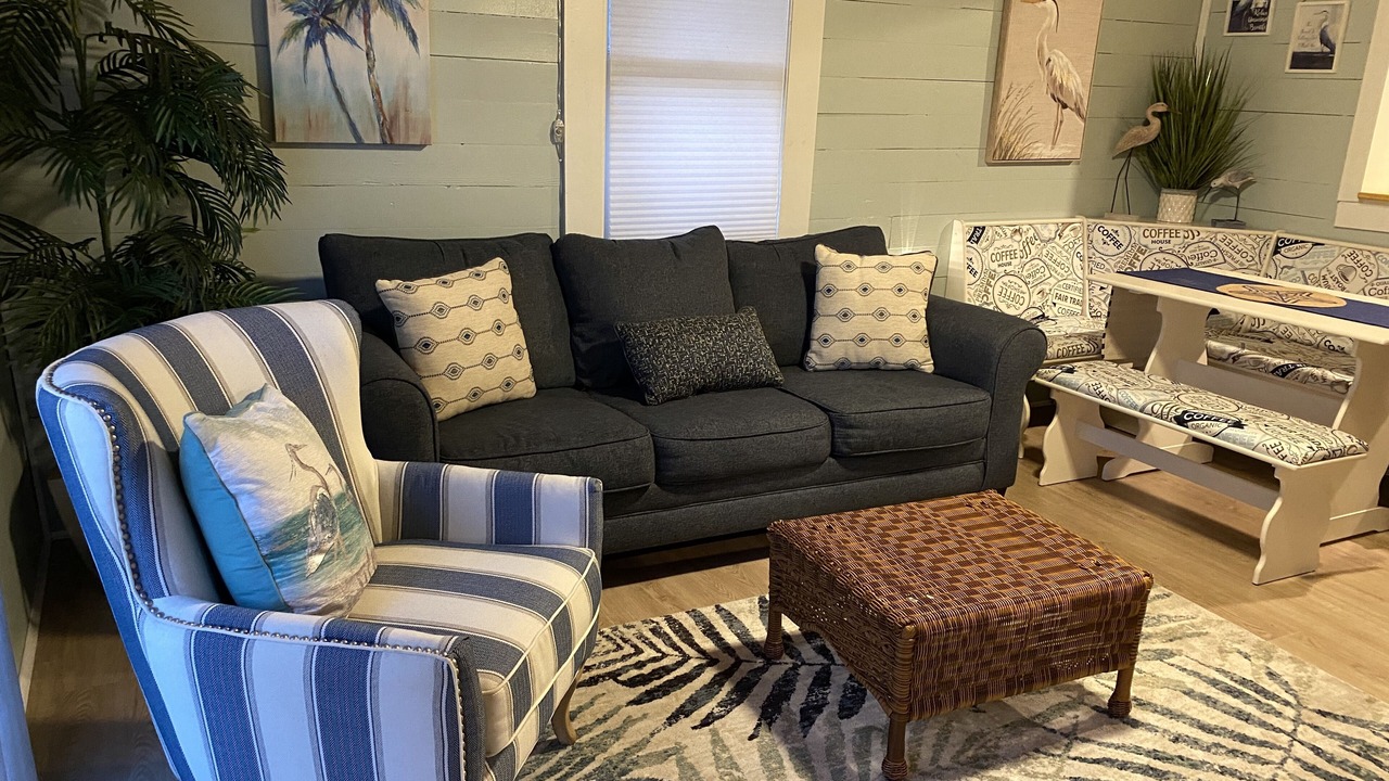 Photo of Livingroom in Woodland Beach