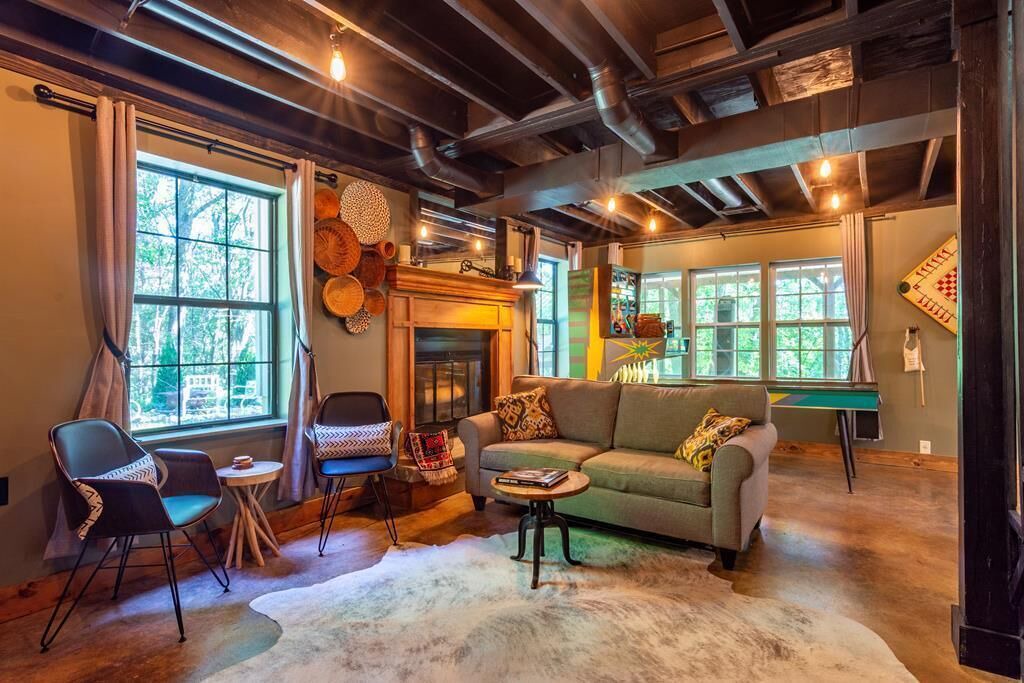 Photo of Livingroom in Spring City
