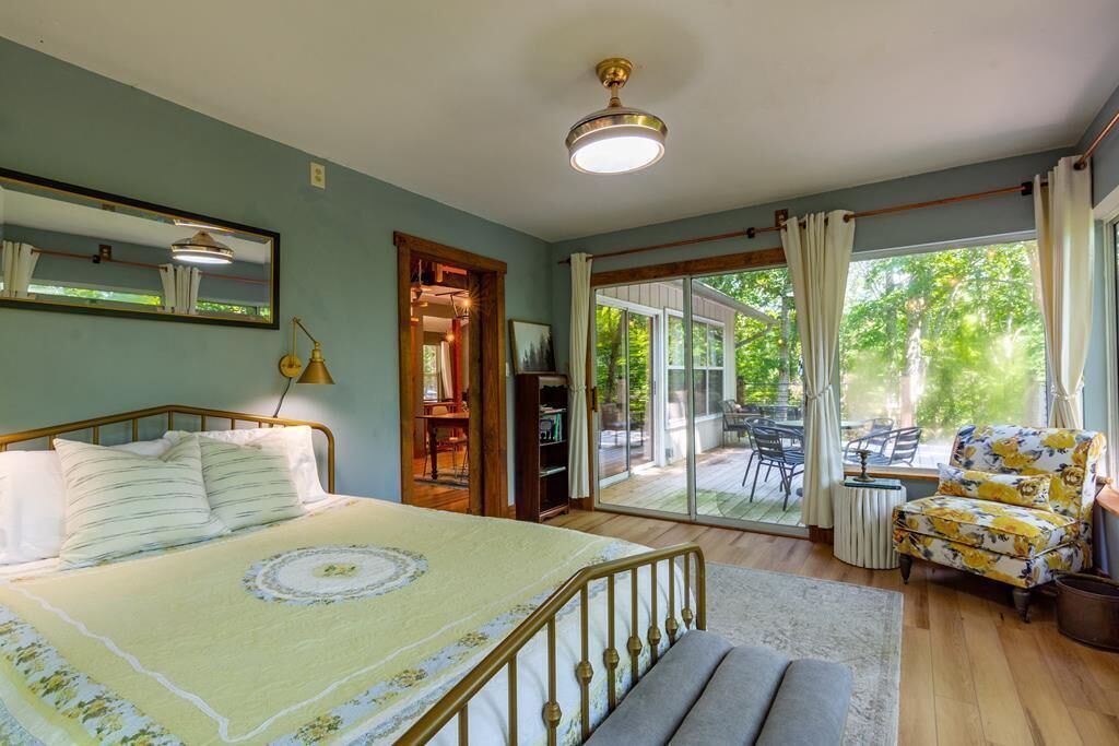 Photo of Bedroom in Spring City