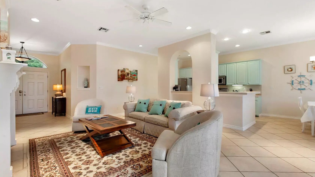 Photo of Livingroom in Leander