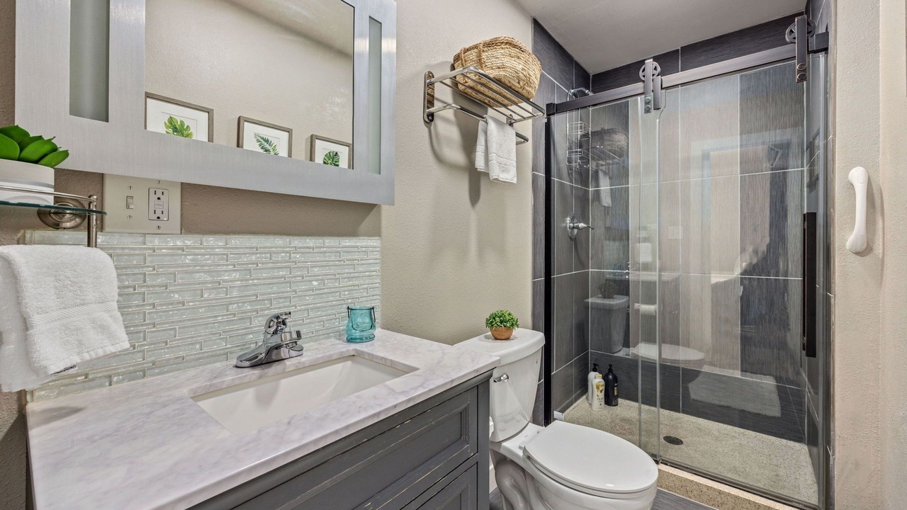 Photo of Bathroom in University Park