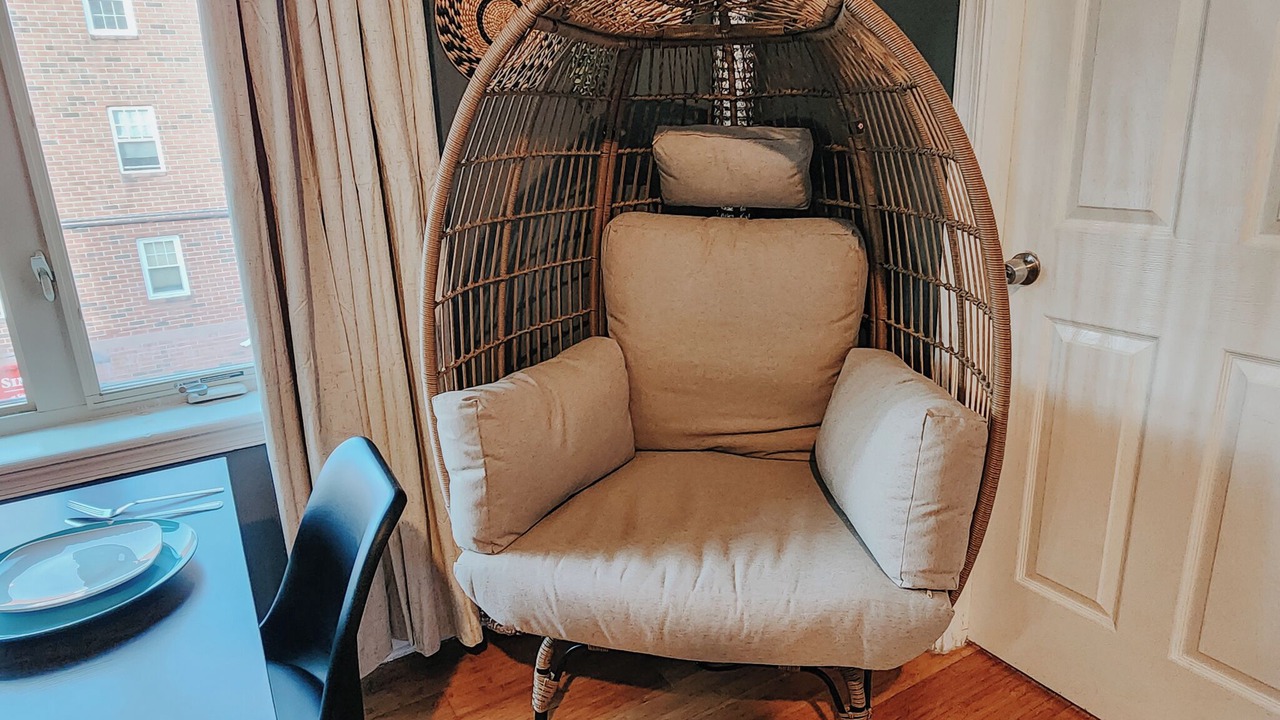 Photo of Livingroom in Center City