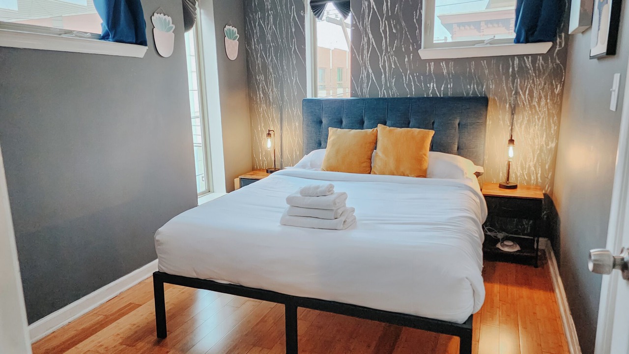 Photo of Bedroom in Center City