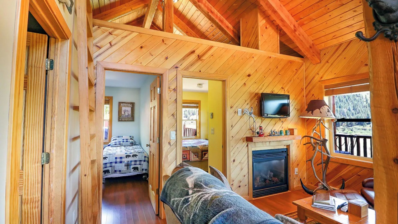 Photo of Bedroom in Meeker