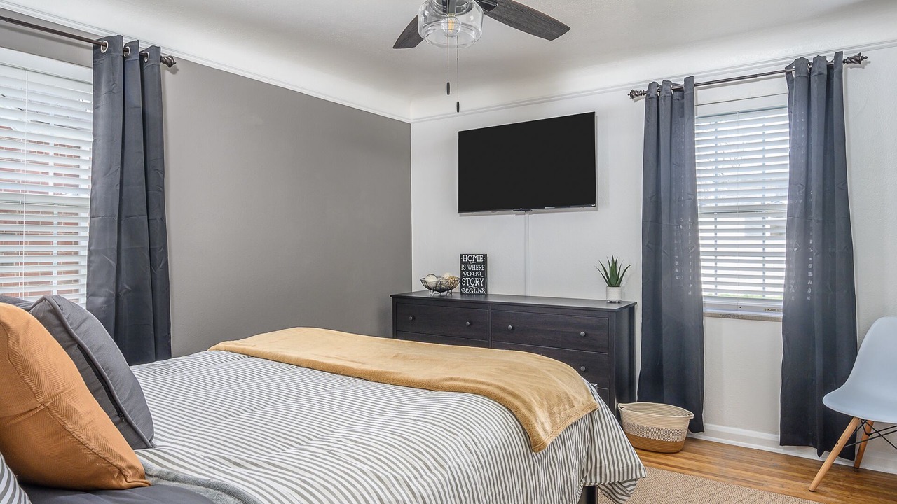 Photo of Bedroom in Toledo