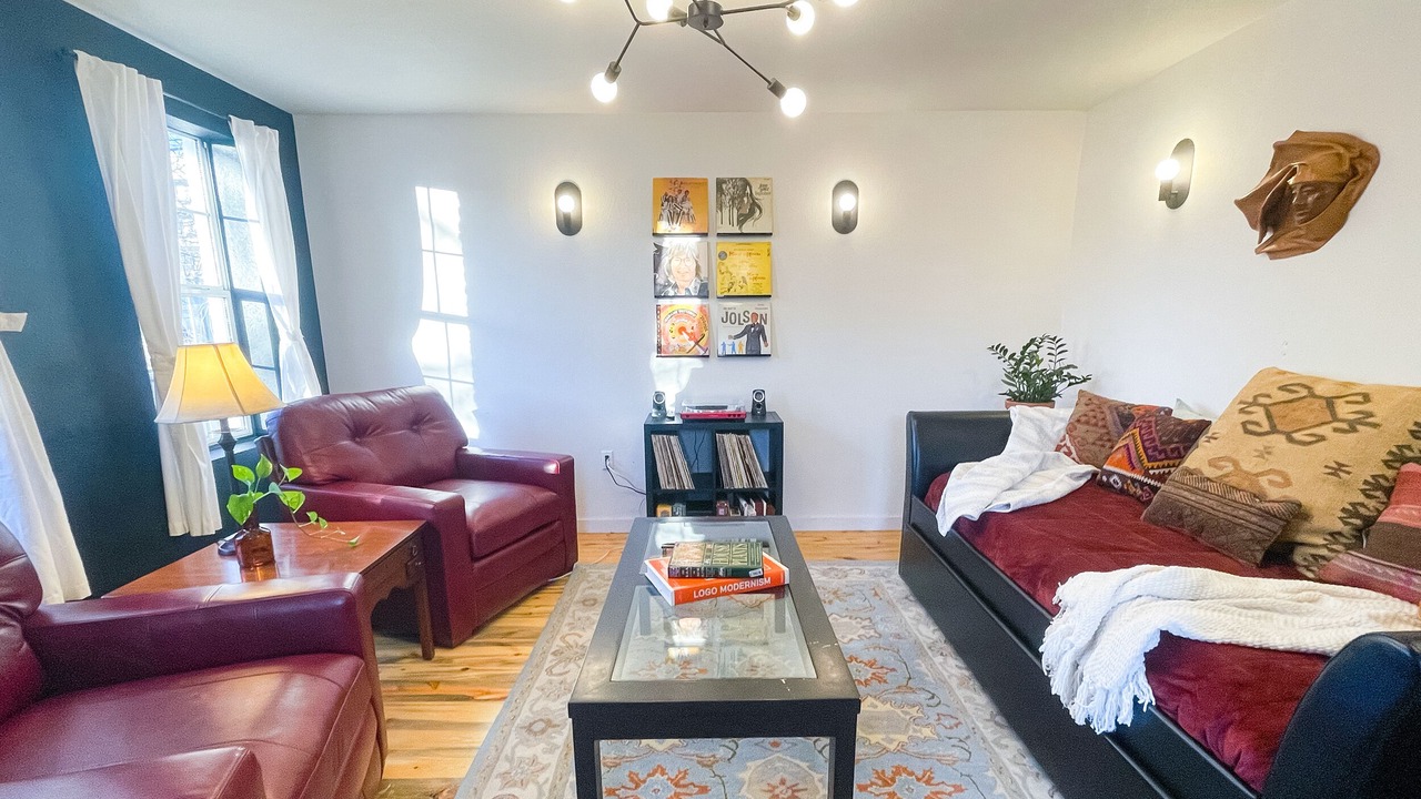Photo of Bedroom in Curtis Park