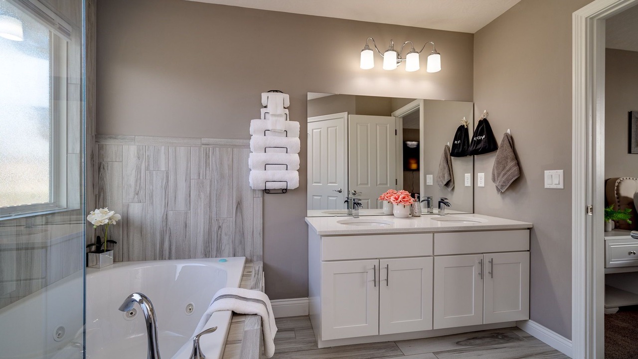Photo of Bathroom in Hamilton