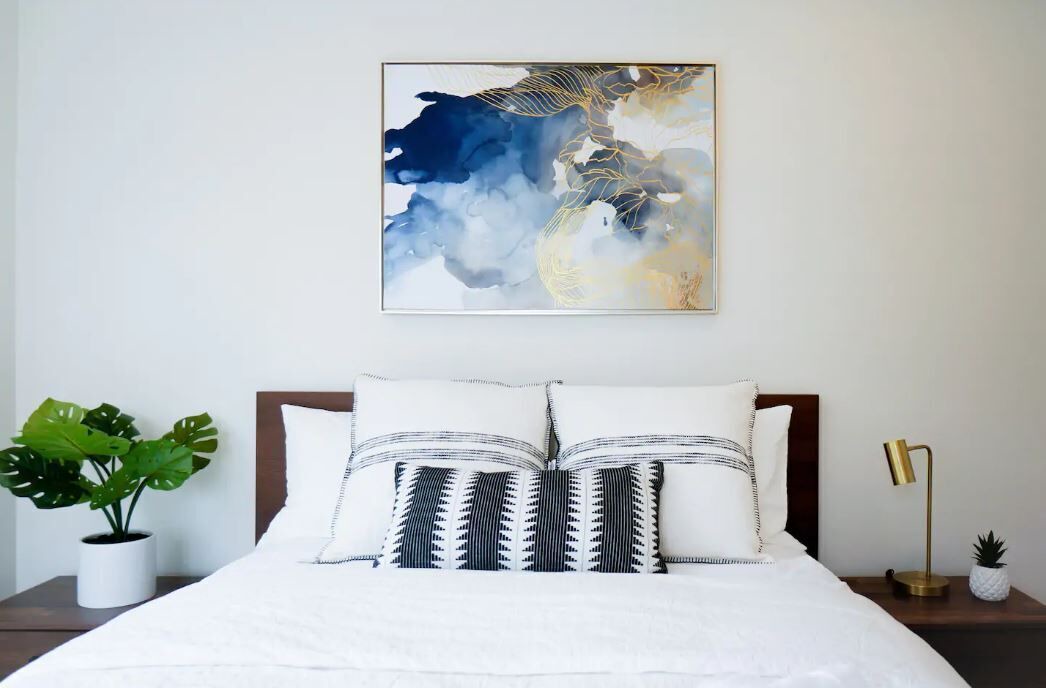 Photo of Bedroom in Broadway
