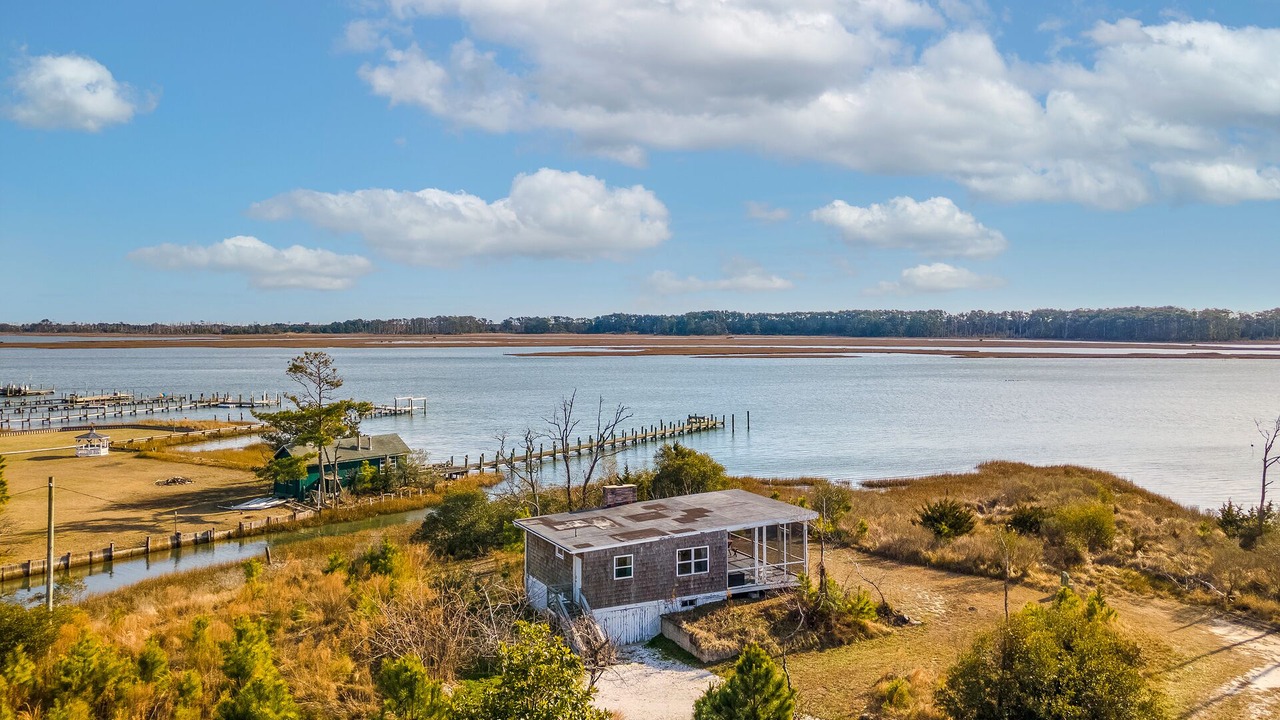 Photo of Others in Piney Island