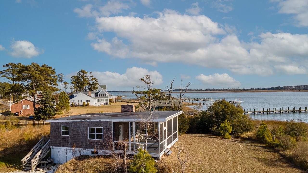 Photo of Others in Piney Island