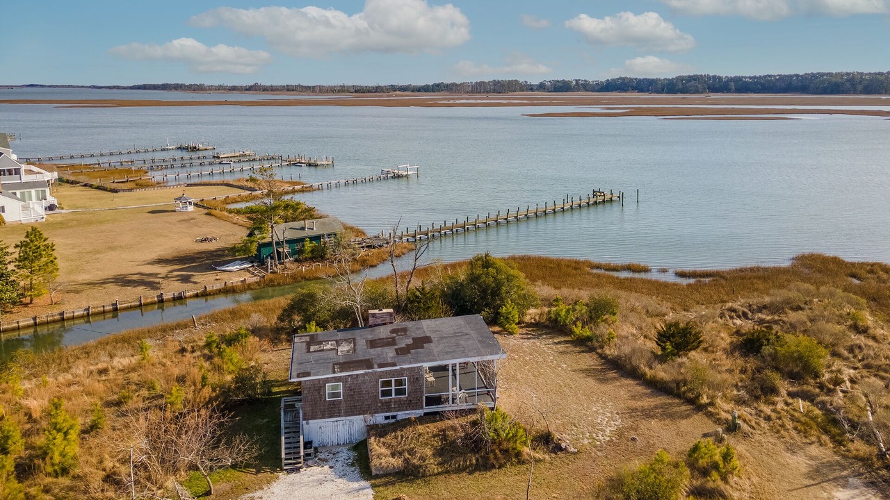 Photo of Others in Piney Island