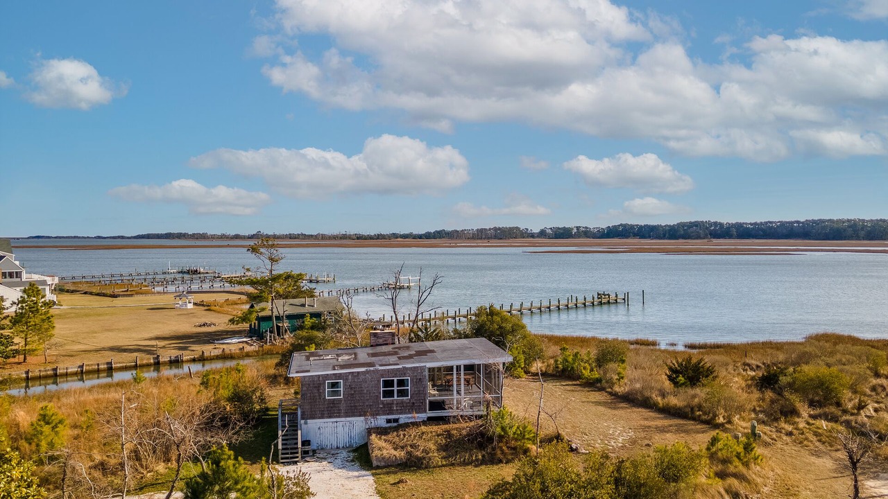 Photo of Others in Piney Island