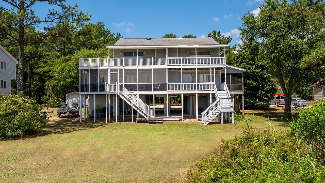 Photo of Others in Piney Island