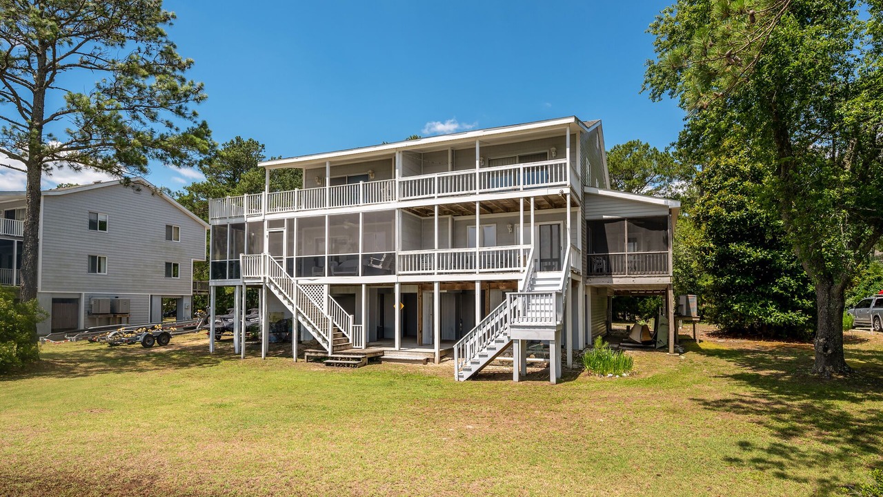Photo of Others in Piney Island