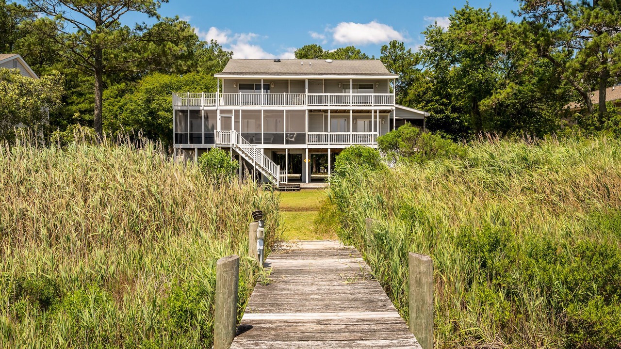 Photo of Others in Piney Island