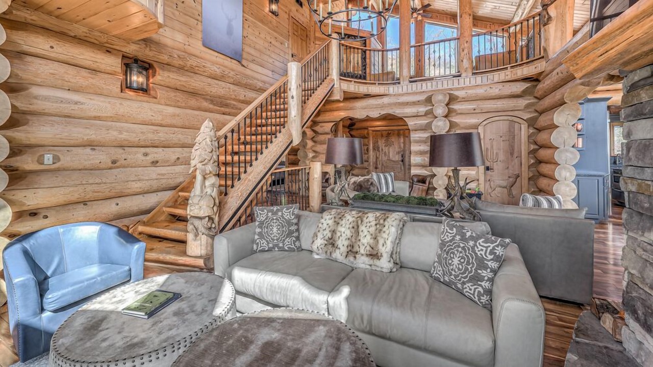 Photo of Livingroom in Raccoon Ridge