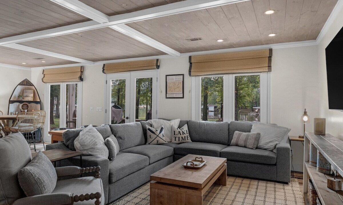 Photo of Livingroom in Ten Mile