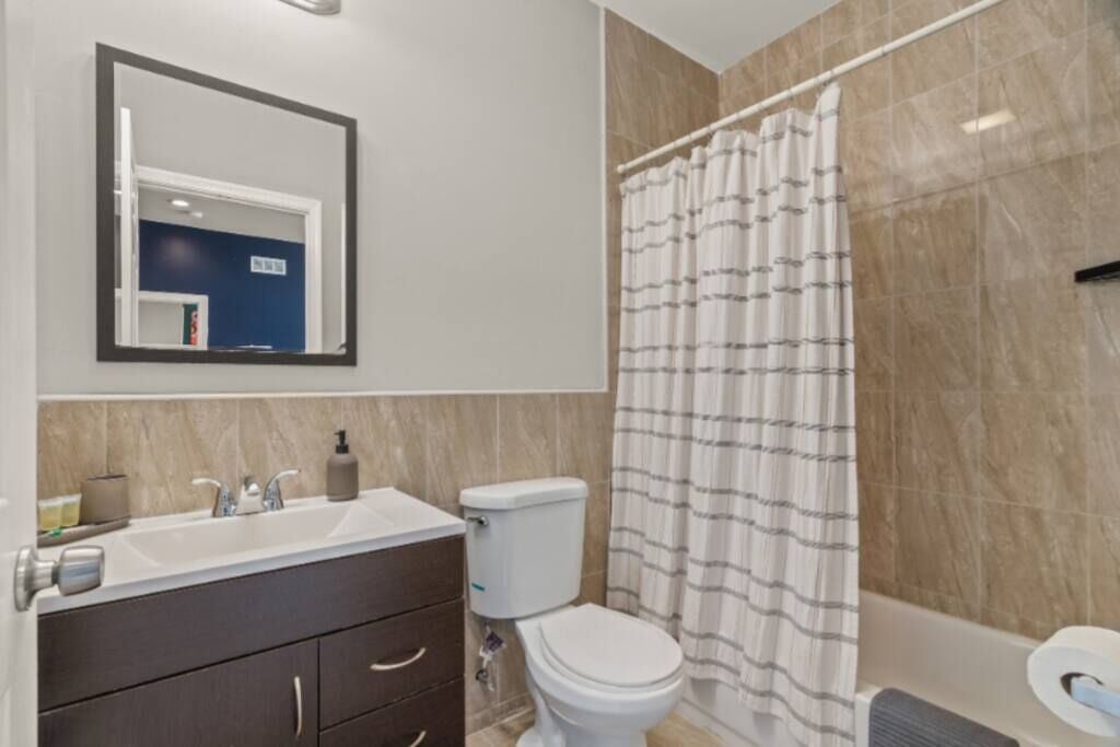 Photo of Bathroom in Center City East