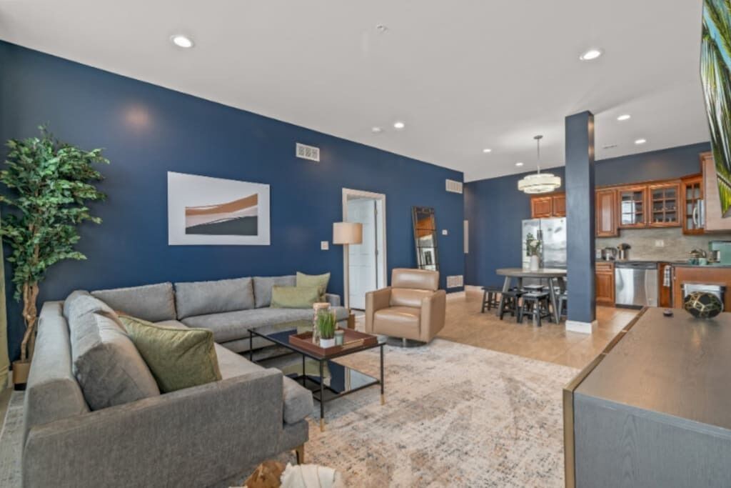 Photo of Livingroom in Center City East