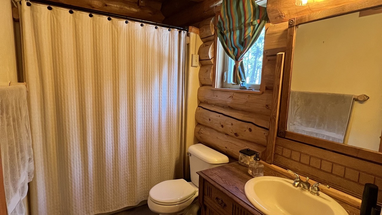Photo of Bathroom in Ward