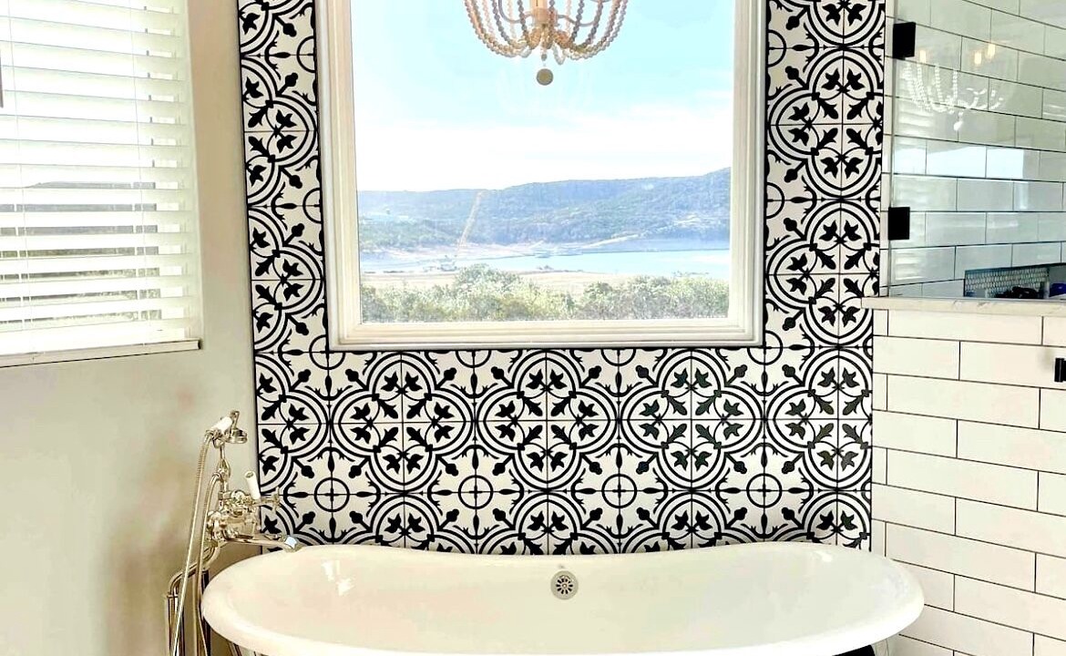 Photo of Bathroom in Leander