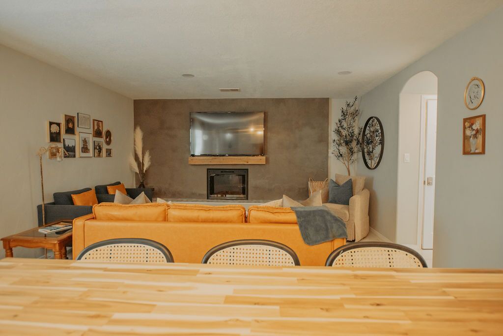 Photo of Livingroom in Westgate Heights