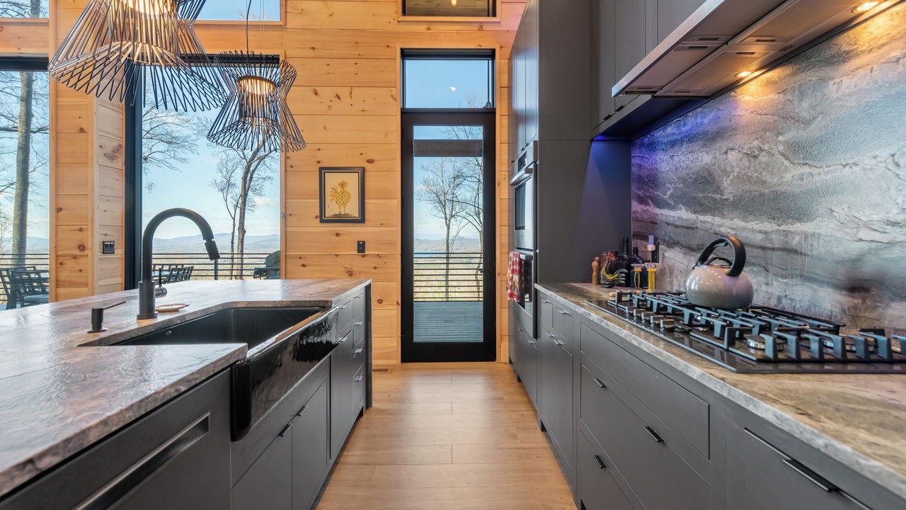 Photo of Kitchen in Ridges Over the Lake