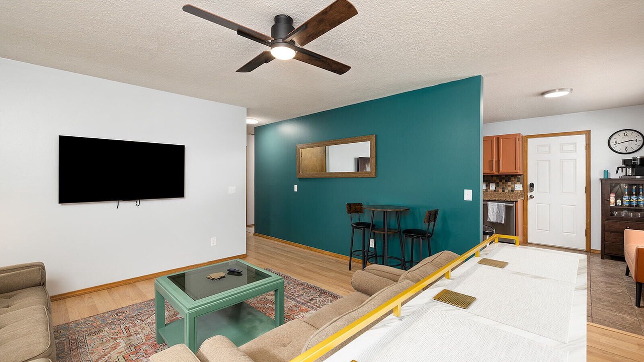 Photo of Livingroom in Rountree