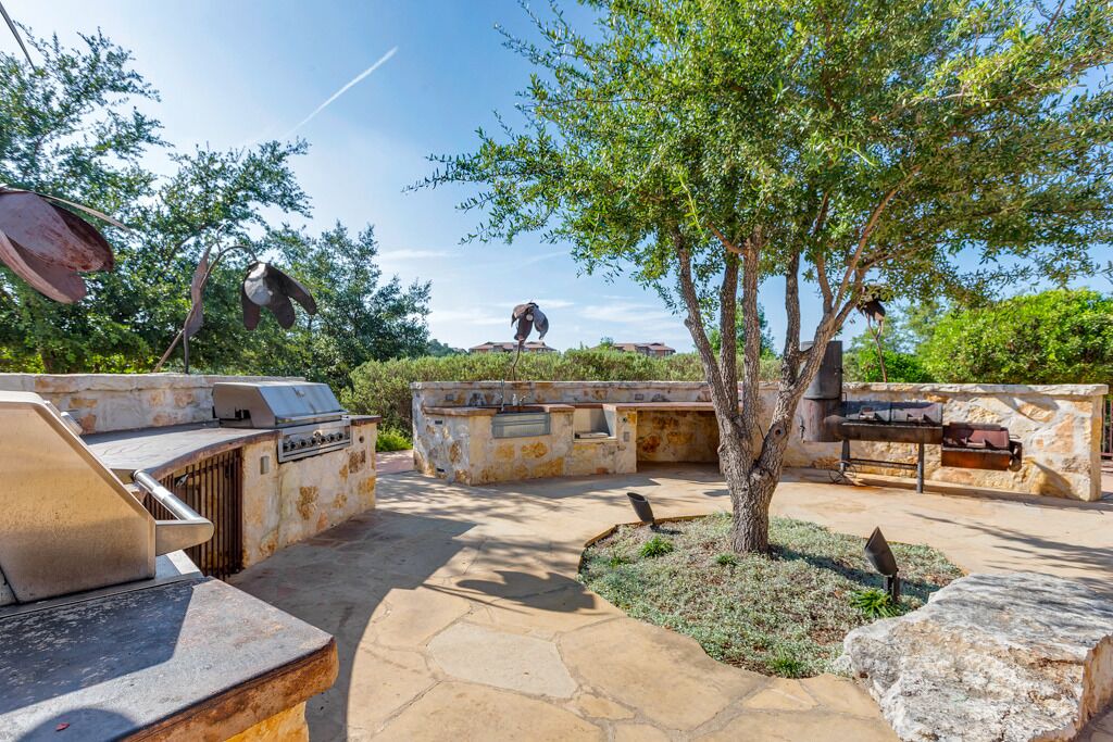 Photo of Patio Balcony in Jonestown